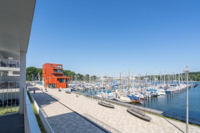 Hafenkino 23 - BeachBay, Lübeck